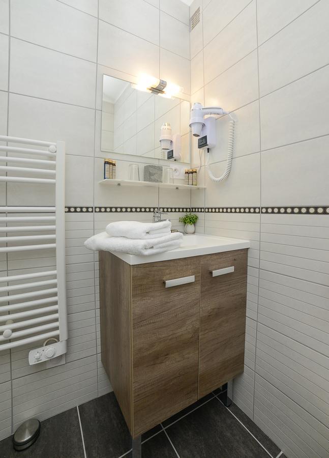 Novalaise Plage Hotel Novalaise