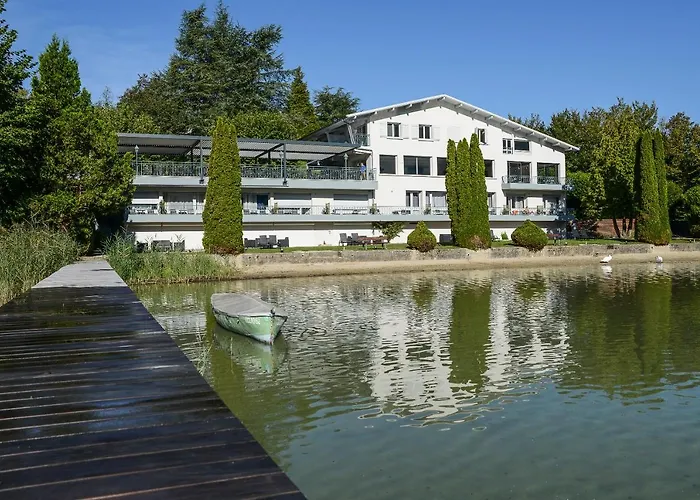 Novalaise Plage