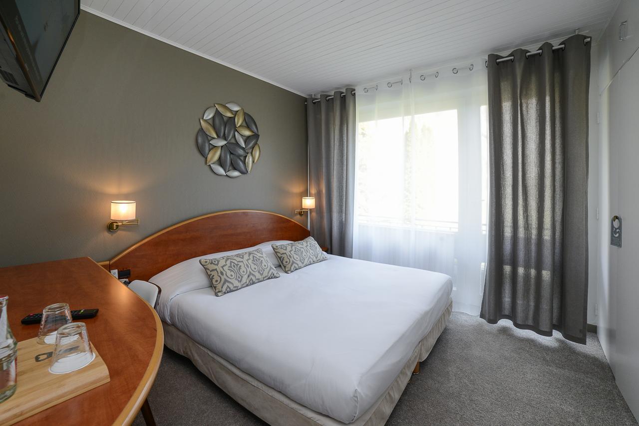 Novalaise Plage Hotel 2*